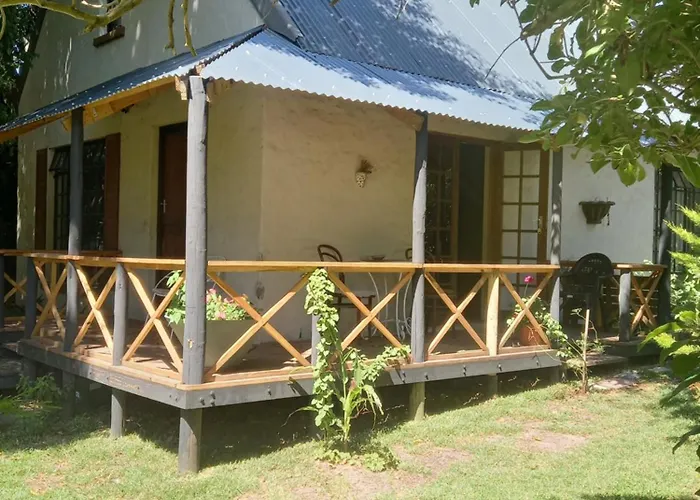 Emerald Hill Cottage